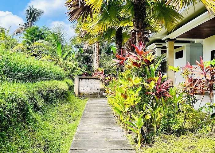 Canting Bali By The Travel Bali ホリデーパーク 3*